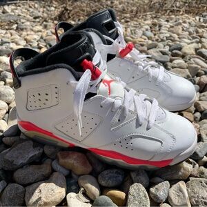 Vintage 2013 Air Jordan 6 Retro Size 7